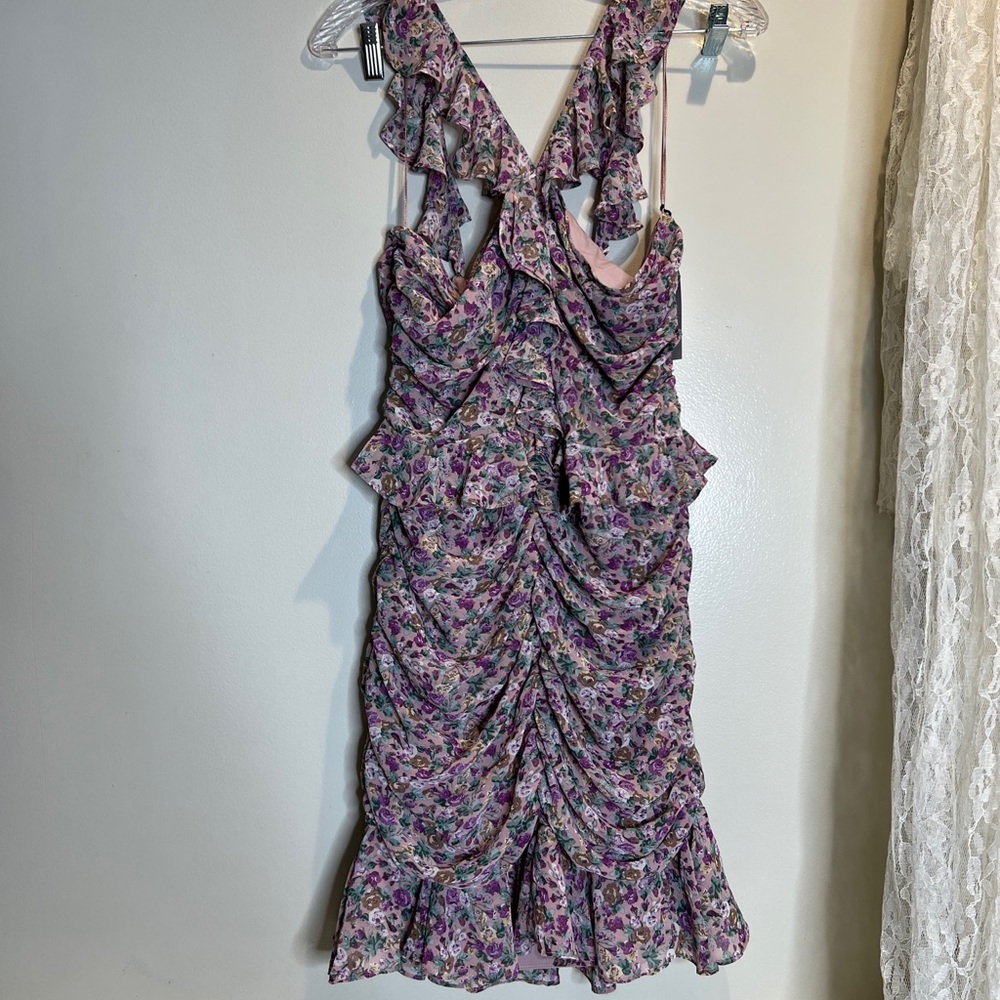 ASTR the label ruffle Ruched Zinnia Lilac Ditsy Floral Mini dress - Picture 9 of 14